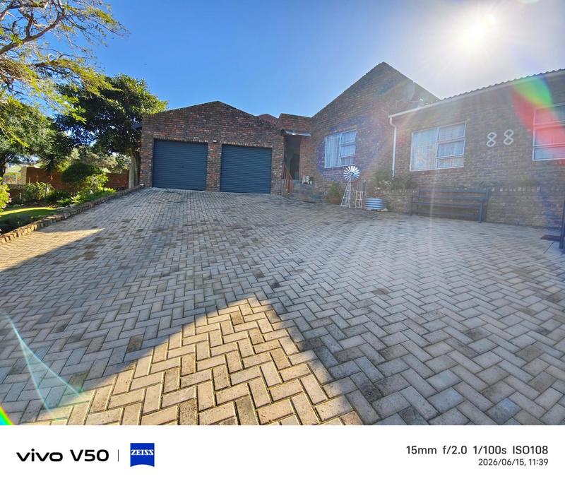4 Bedroom Property for Sale in Dana Bay Western Cape